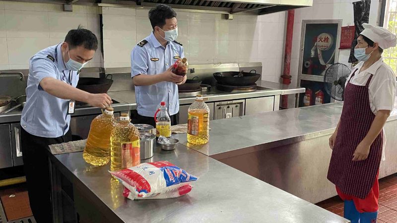 临期零食批发，如何找到靠谱的货源？**