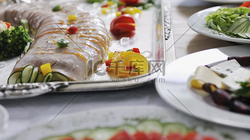 食品代工价格背后的关键因素解析**